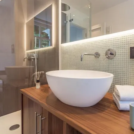 Villa Strandeck - Ferienwohnung Meeresleuchten Ostseebad Binz