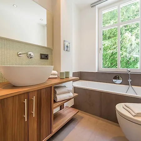 Strandeck - Ferienwohnung Meeresleuchten * Ostseebad Binz